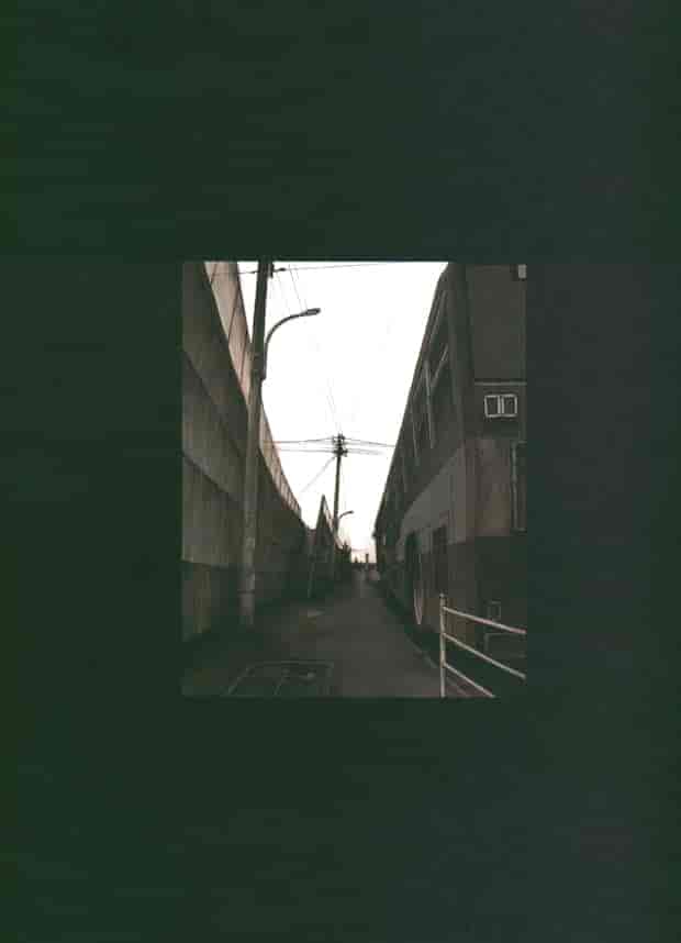 an omnipresence in wired /『lain』安倍吉俊 画集 オムニプレゼンス[87P]